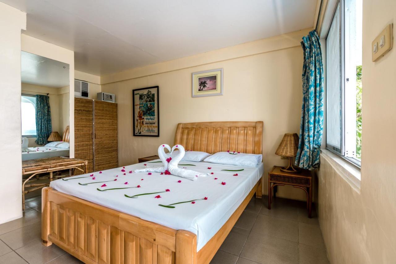 Scandi Divers Puerto Galera Ngoại thất bức ảnh