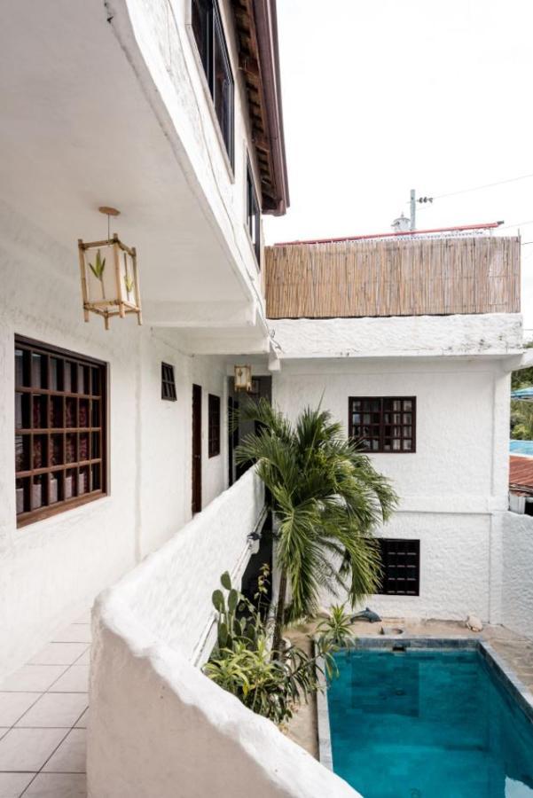 Scandi Divers Puerto Galera Ngoại thất bức ảnh