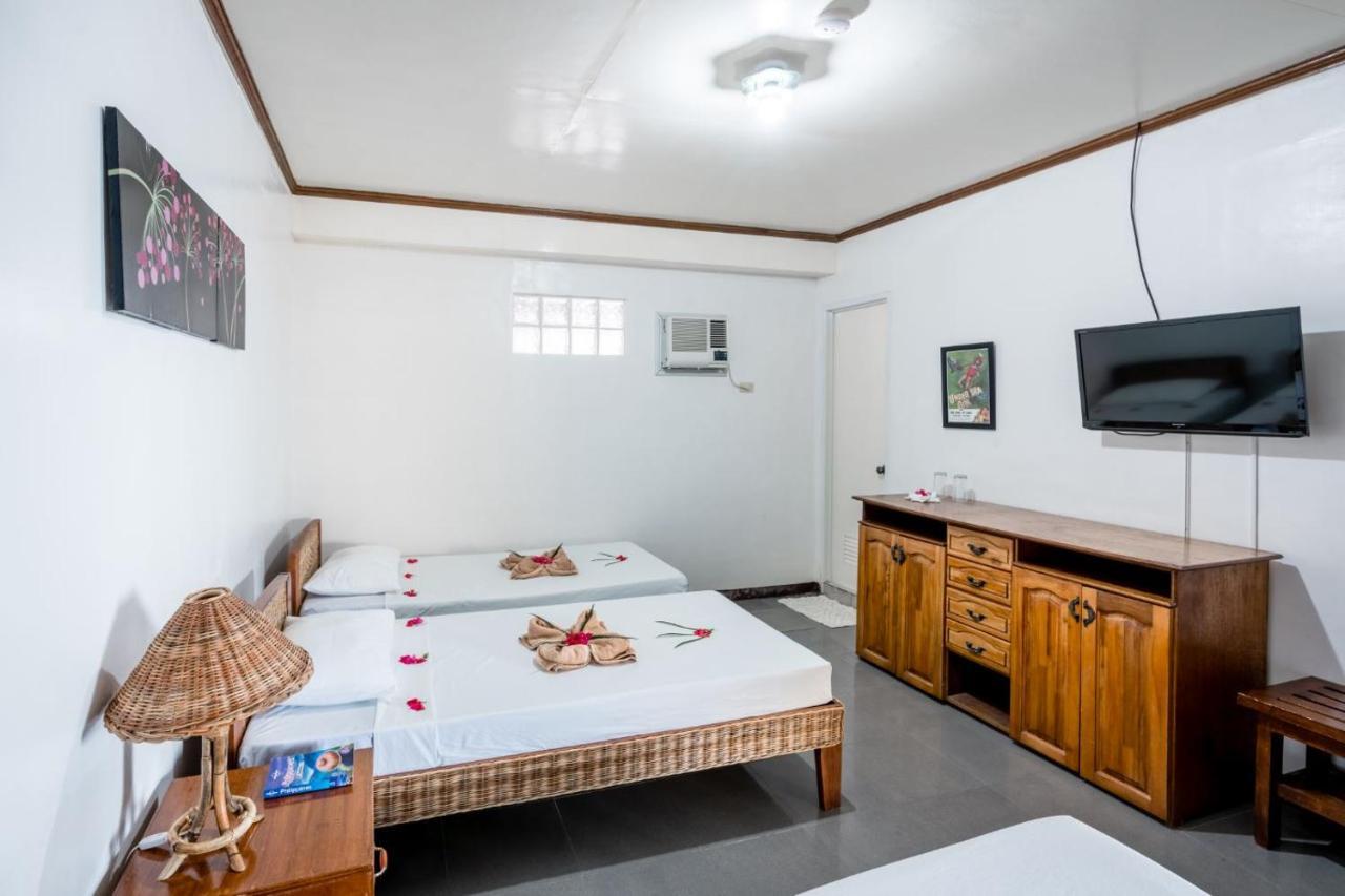 Scandi Divers Puerto Galera Ngoại thất bức ảnh
