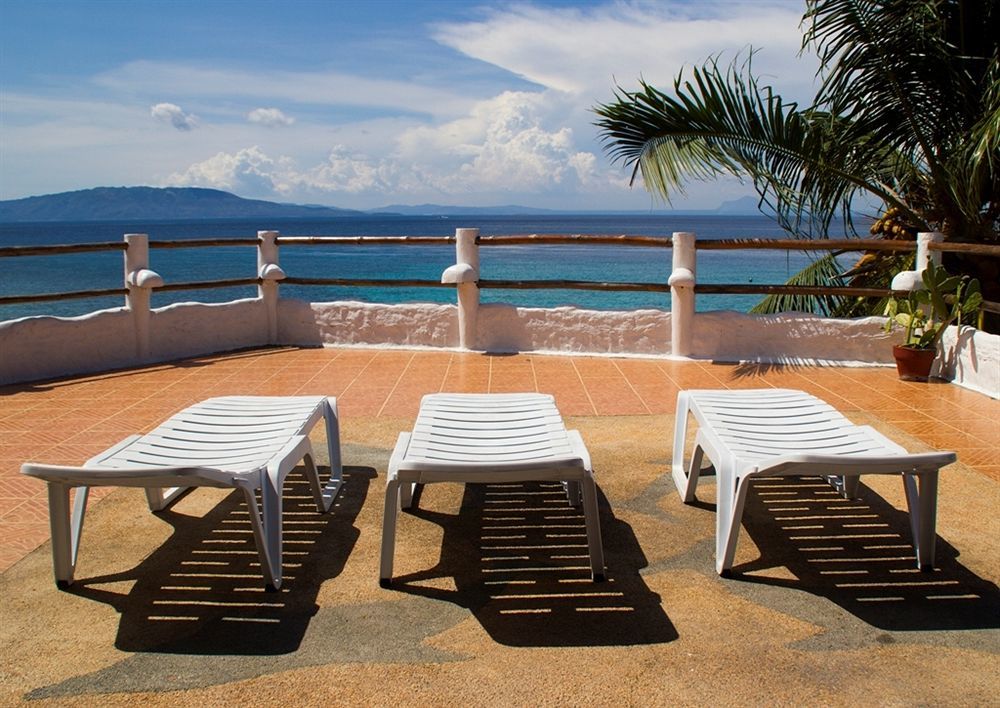 Scandi Divers Puerto Galera Ngoại thất bức ảnh