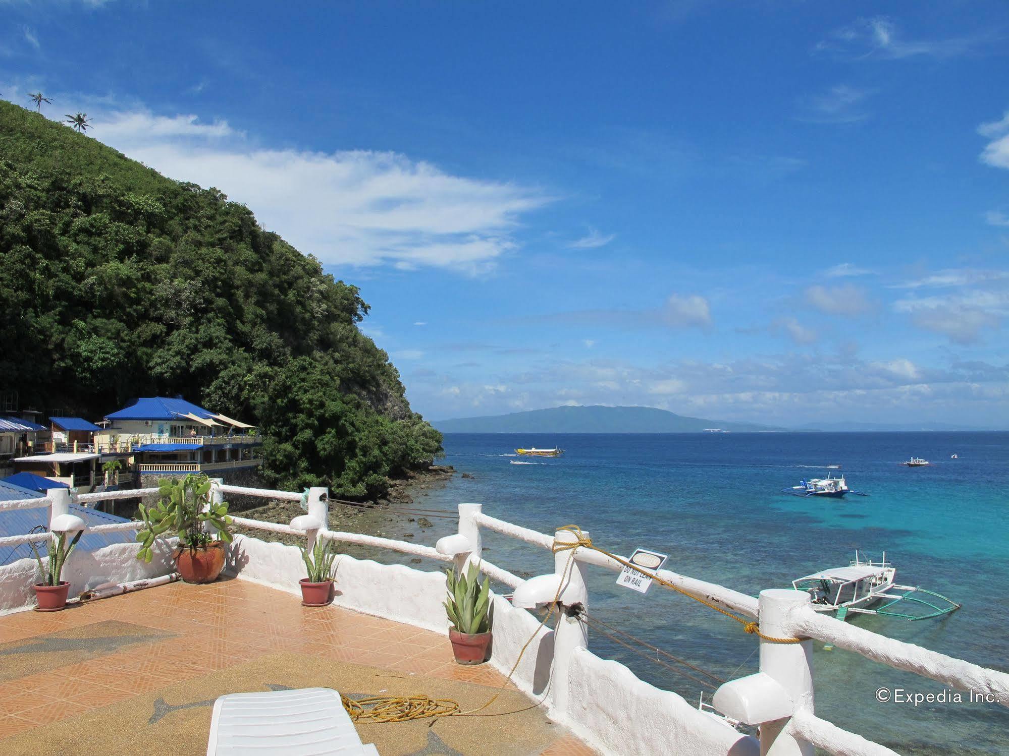 Scandi Divers Puerto Galera Ngoại thất bức ảnh