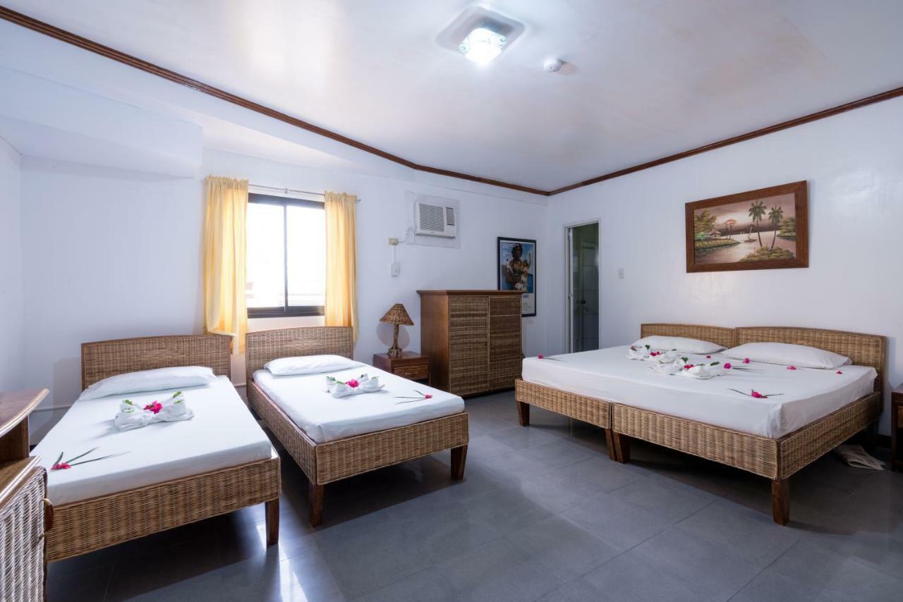 Scandi Divers Puerto Galera Ngoại thất bức ảnh